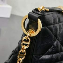 Picture of Dior Handbags _SKUfw239316566fw